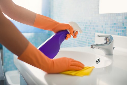 Professional upholstery cleaning service in a Norbiton living room