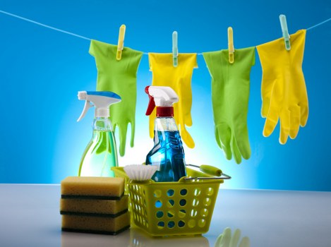Stain removal and deep carpet cleaning service in Norbiton